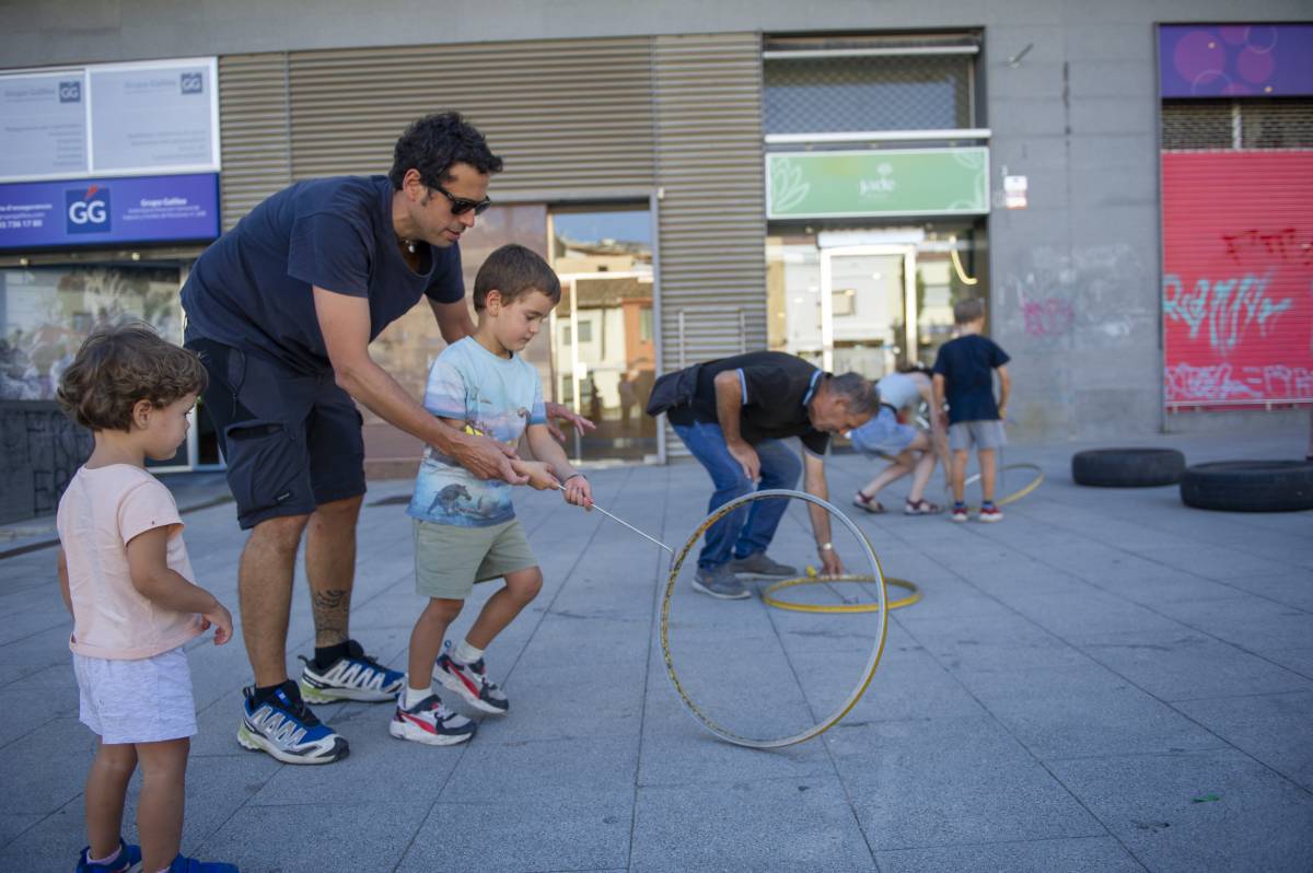 Els infants i les famílies "passen" del mòbil al Vapor Ventalló de Terrassa