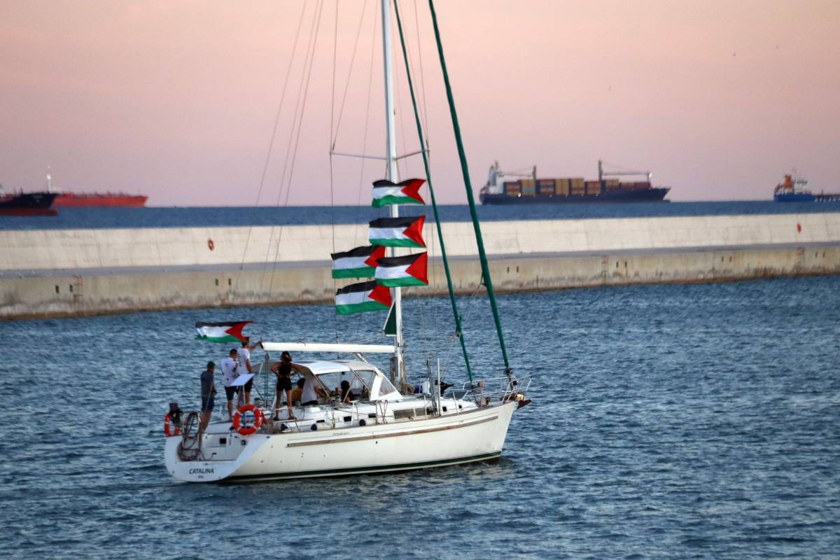 Cinc vaixells de la Flotilla tornen enrere per segon cop