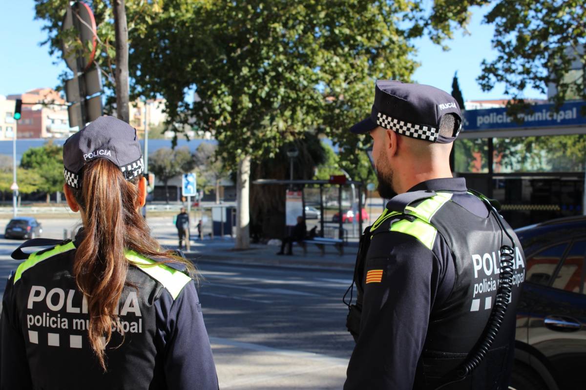 Denunciat a Terrassa un home amb drogues després de fugir de la policia