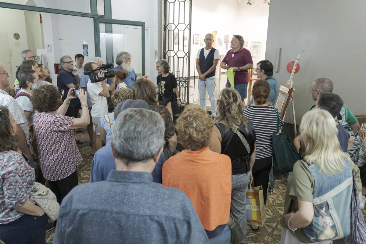 L`exposició "Jocs amb cartes" romandrà oberta fins al 14 de setembre - Lluís Clotet L`exposició "Jocs amb cartes" romandrà oberta fins al 14 de setembre