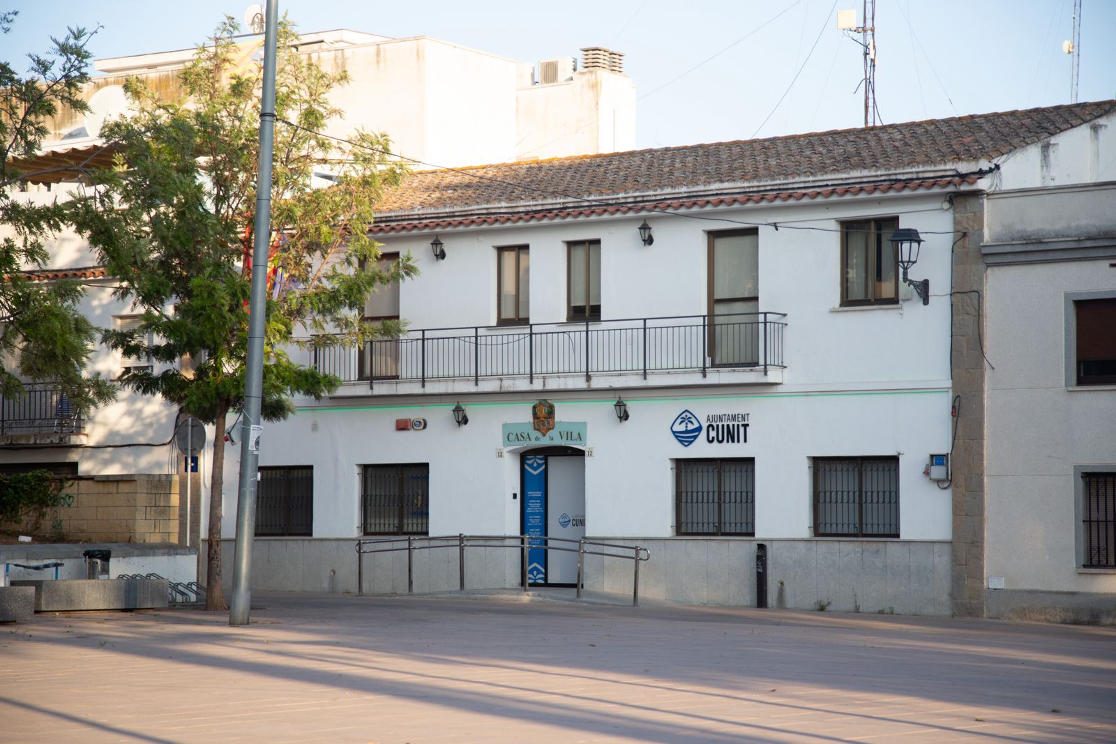 L'Assemblea Veïnal de Cunit carrega contra l'alcalde per «silenciar» al ple dos textos presentats per registre
