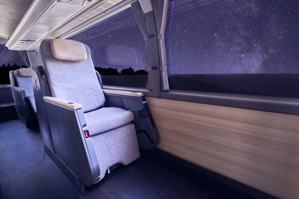 El luxós bus que sortirà de Barcelona per viatjar per Europa a preus assequibles