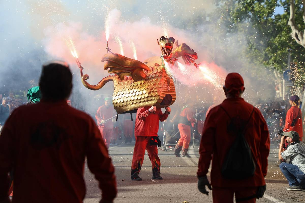 La cultura popular surt als carrers de Sabadell - Victor Castillo