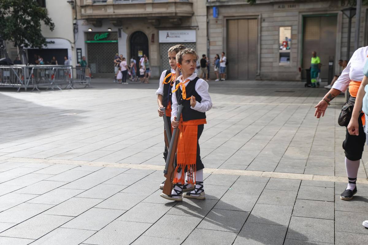 Els trabucaires han donat el tret de sortida del diumenge de Festa Major - VÍCTOR CASTILLO Els trabucaires han donat el tret de sortida del diumenge de Festa Major