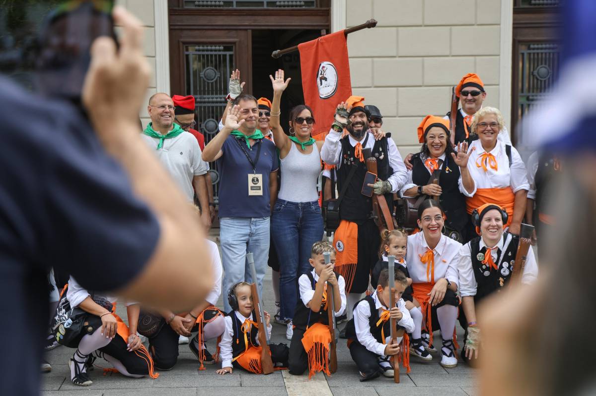 Els trabucaires han donat el tret de sortida del diumenge de Festa Major - VÍCTOR CASTILLO