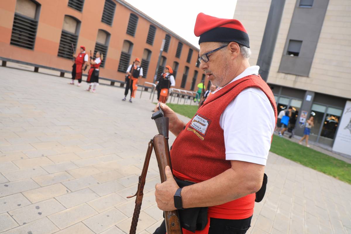 Els trabucaires han donat el tret de sortida del diumenge de Festa Major - VÍCTOR CASTILLO