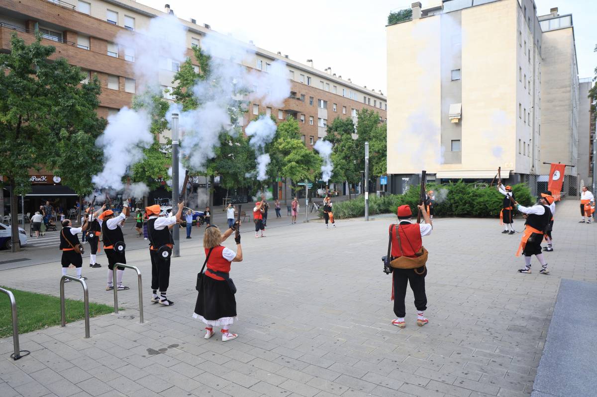 Els trabucaires han donat el tret de sortida del diumenge de Festa Major - VÍCTOR CASTILLO Els trabucaires han donat el tret de sortida del diumenge de Festa Major