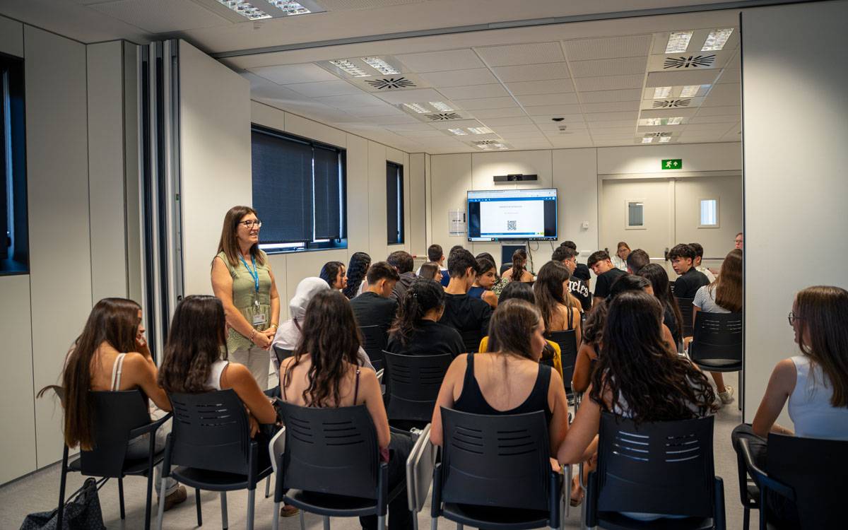 Althaia reconeix la tasca dels 50 joves del programa de voluntariat d'aquest estiu