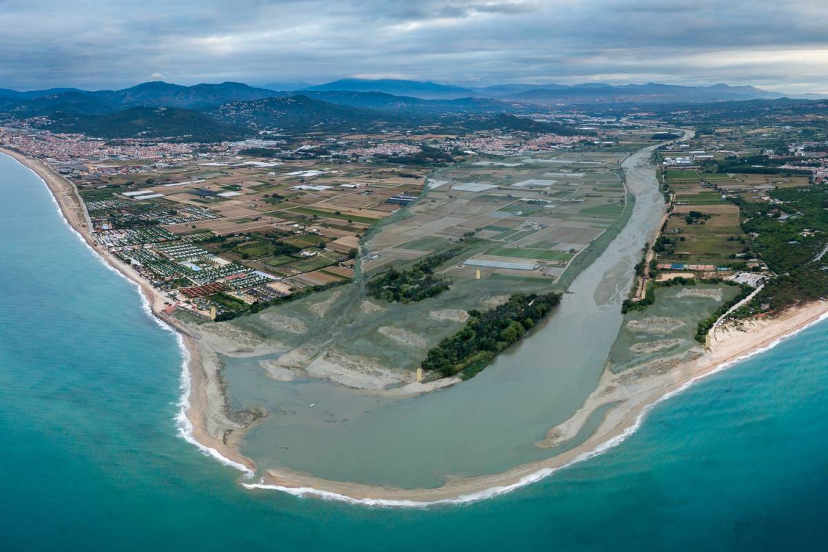 Simulació de la desembocadura de la Tordera sense els càmpings en zones inundables - Cedida per Javier Rubio Simulació de la desembocadura de la Tordera sense els càmpings en zones inundables