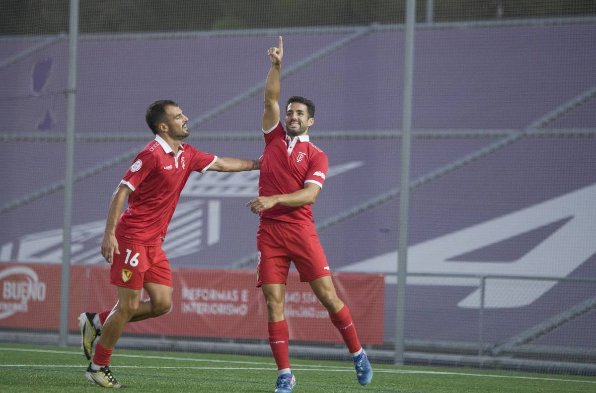 El Terrassa FC passa a vuitens amb una golejada