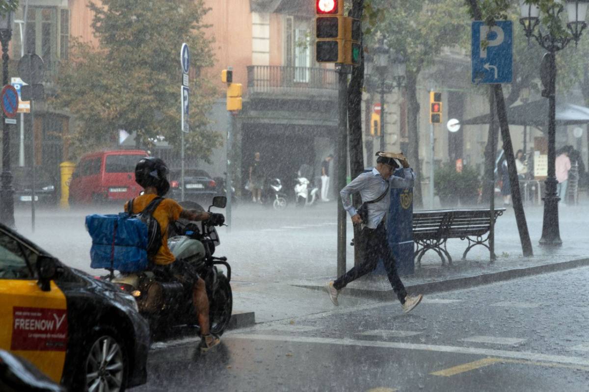 La Diada de Catalunya 2025, en directe: primeres hores passades per aigua