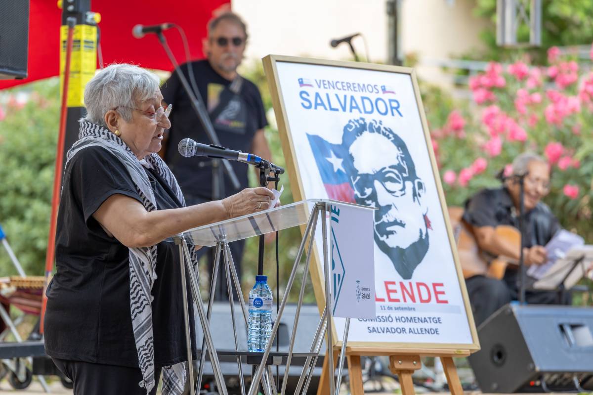 Rosa Ribell, de la Comissió d’Homenatge a Salvador Allende