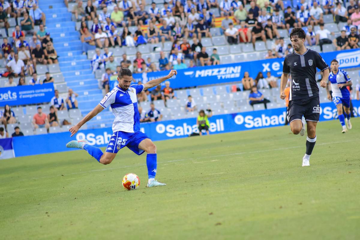 El CE Sabadell busca el primer triomf de la temporada davant d'un rival acabat de descendir