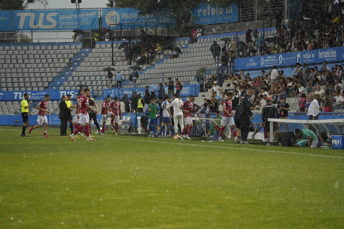 Suspès el CE Sabadell - Cartagena per la pluja