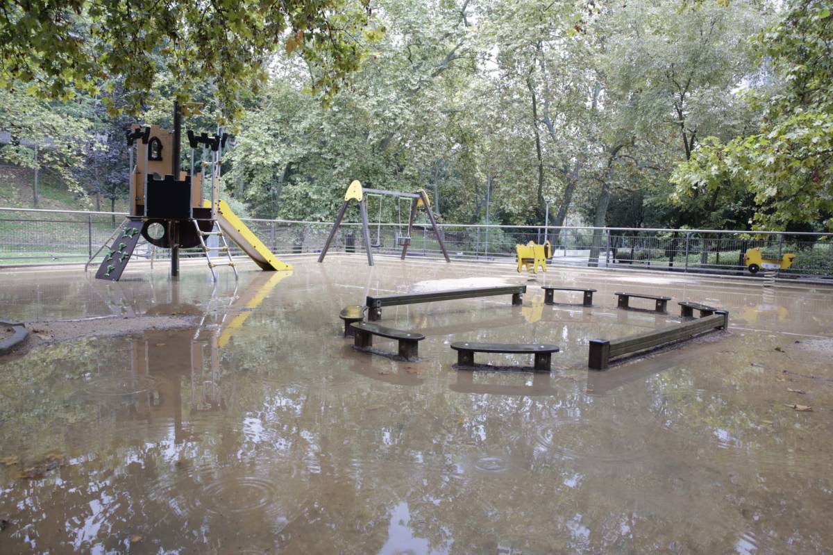 Cauen 46 mil·límetres d'aigua en una hora a Terrassa