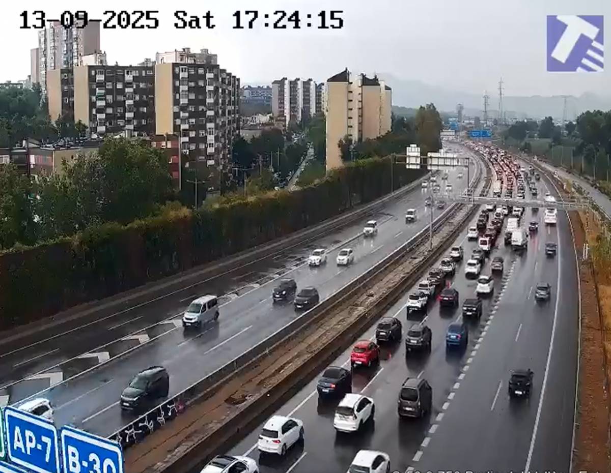 Les carreteres catalanes es normalitzen després de les pluges d'aquest dissabte