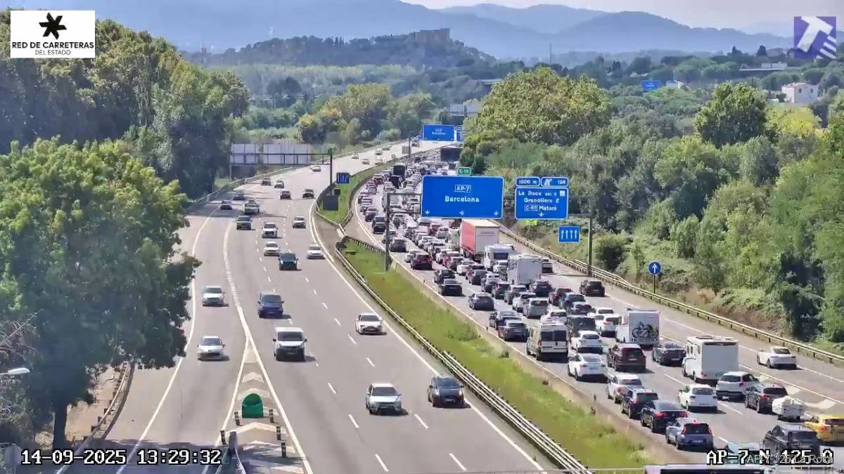Retencions a l'AP-7 per un accident de múltiples vehicles