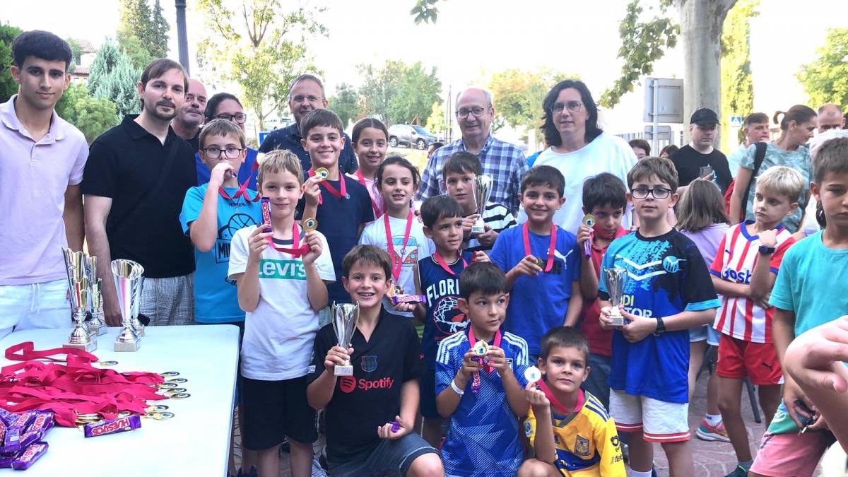 Grup dels petits del torneig d`escacs - Grup dels petits del torneig d`escacs