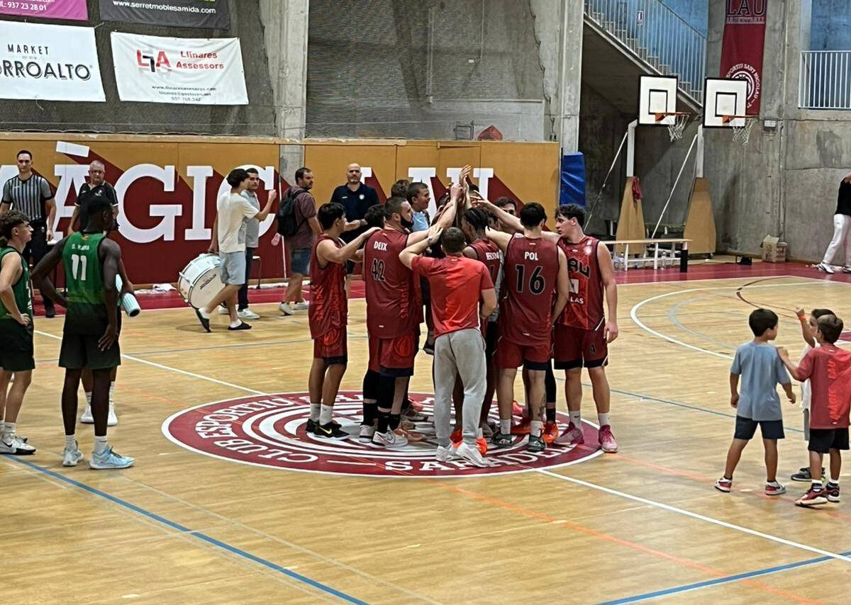 El Sant Nicolau debuta a Super Copa amb una gran remuntada