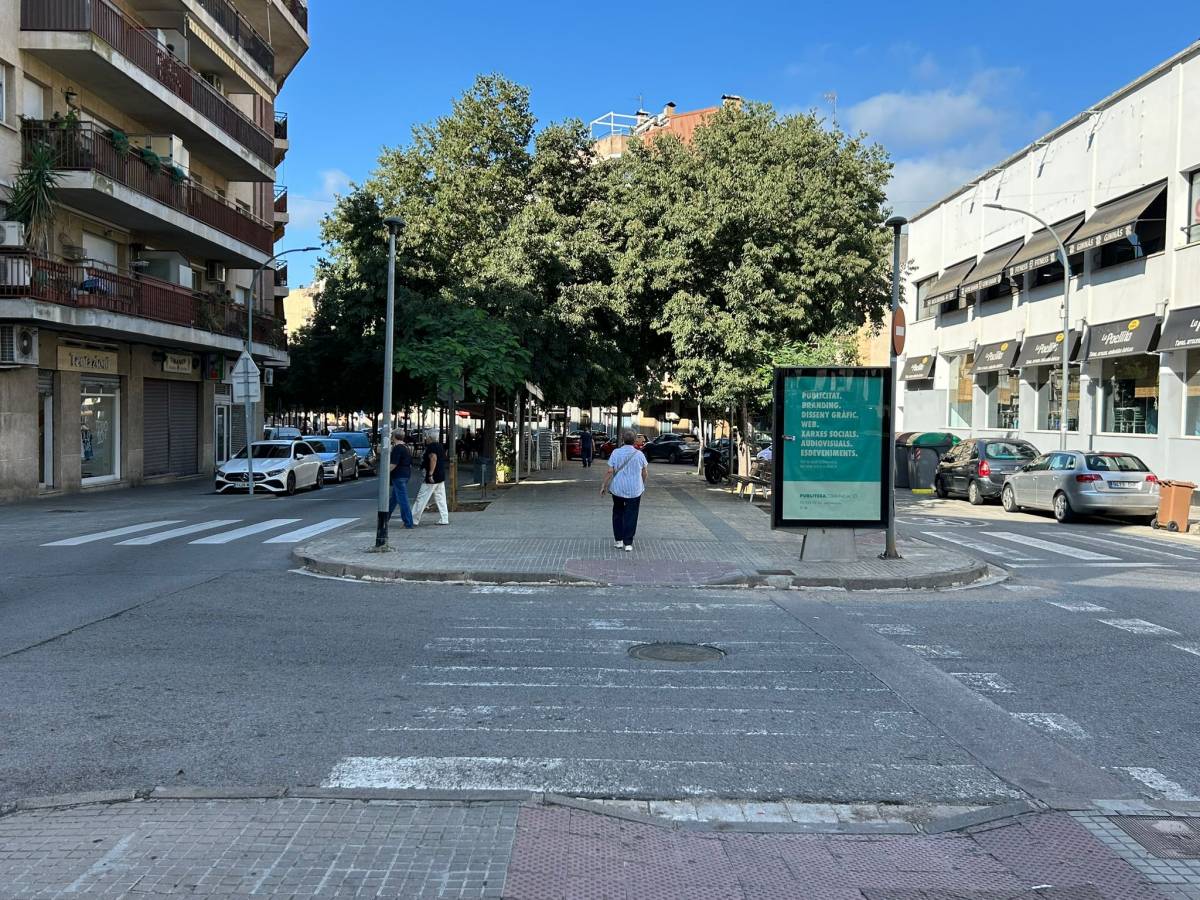 Comencen les obres de millora de l’accessibilitat i l’asfalt a la rambla Francesc Macià
