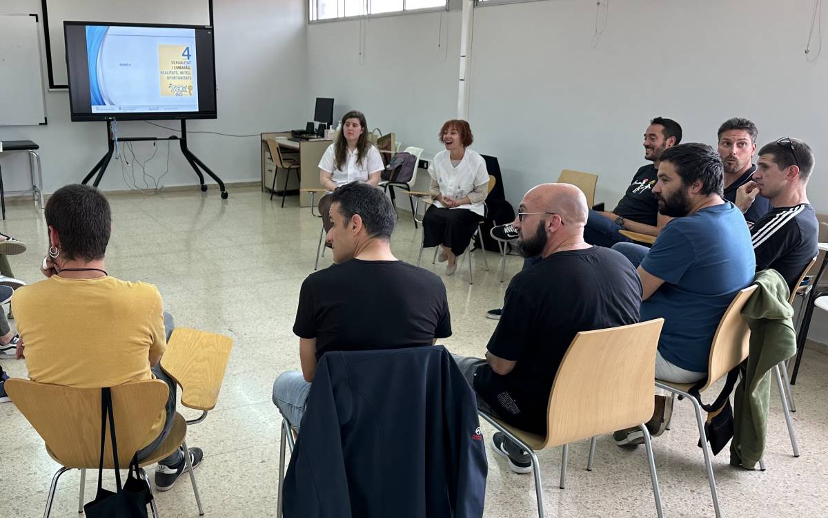 Un estudi de l'ASSIR Osona conclou que els homes necessiten suport psicoemocional durant la paternitat