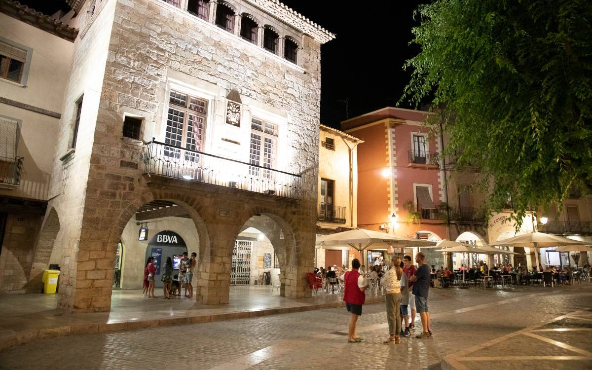 Més de 8.000 persones passen per l’Oficina de Turisme de Montblanc durant la temporada d’estiu