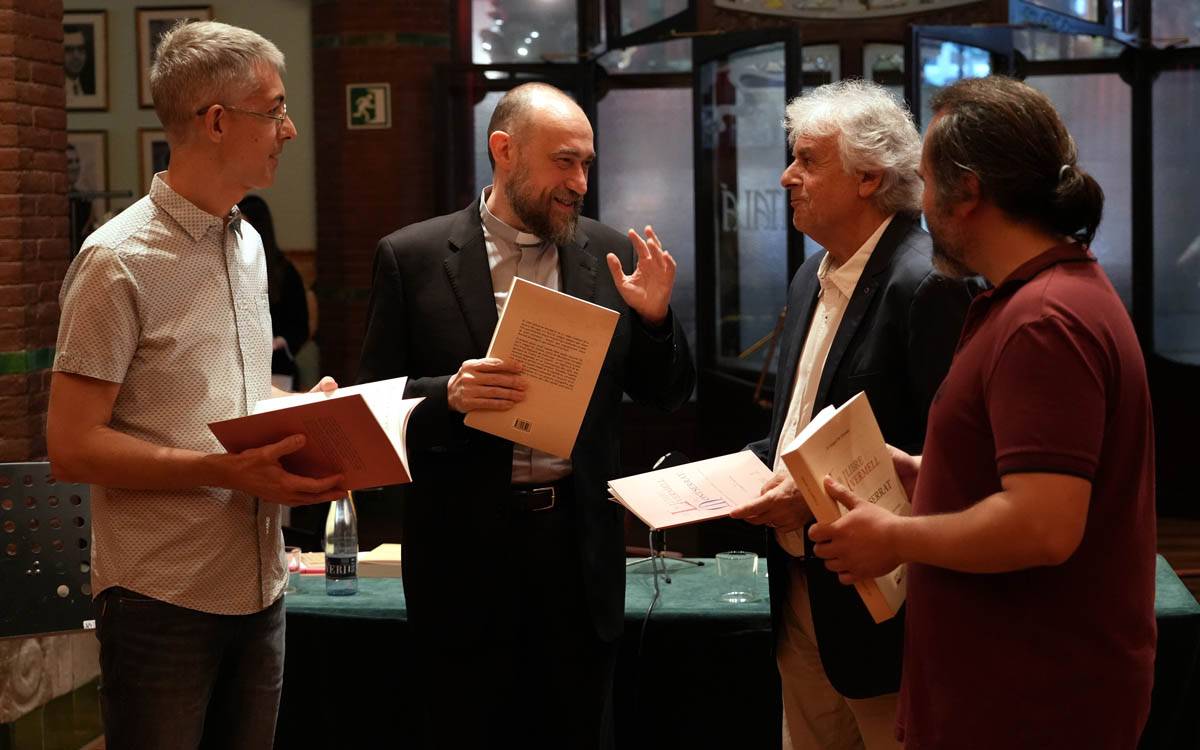 Publicat «El Llibre Vermell de Montserrat», un tresor únic de la música medieval revisat pel pare Gregori Estrada