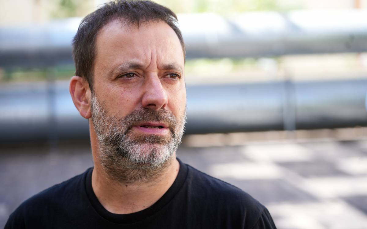 Mazoni: «Al sector musical sembla que tothom està en lluita per qui fa la promoció més cridanera»