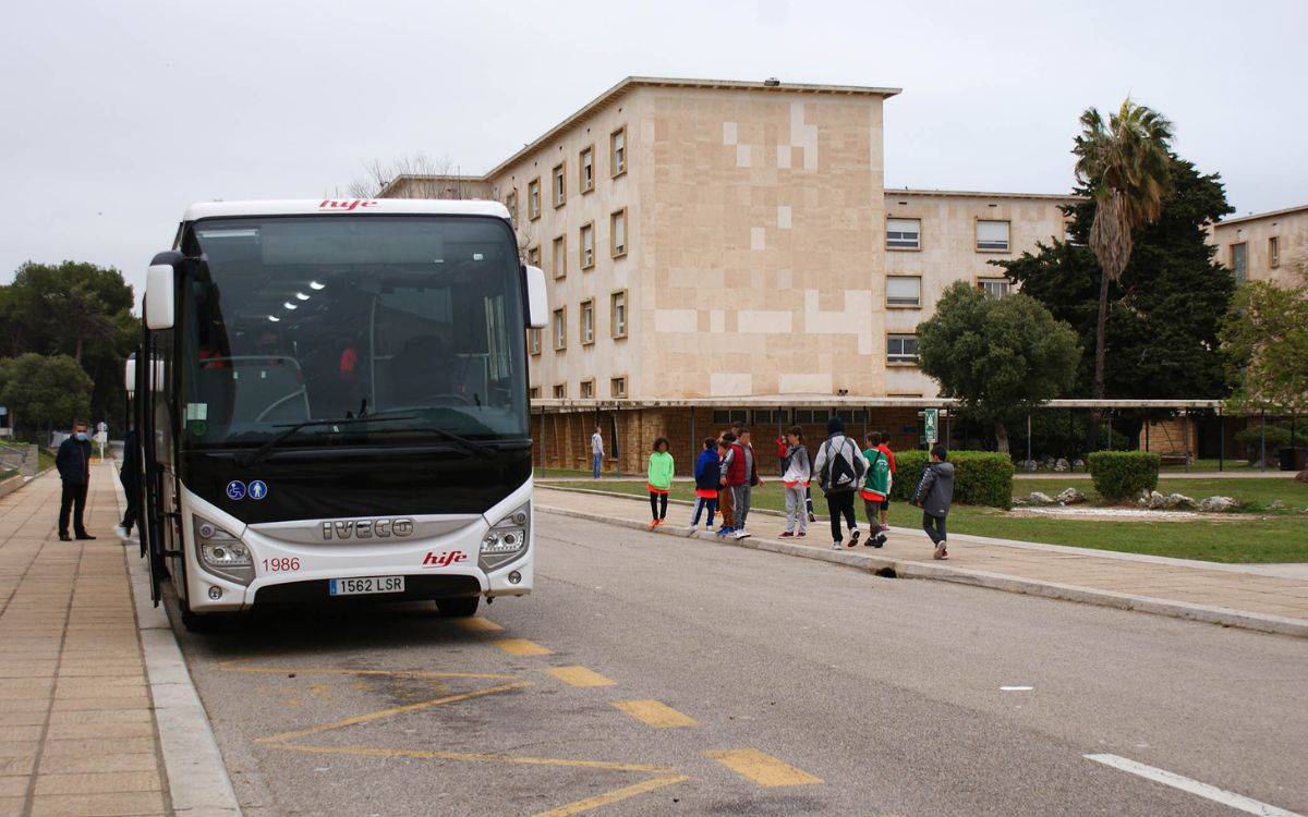 Mont-roig demana a la Generalitat que reforci el servei d'autobús entre Miami Platja i Tarragona