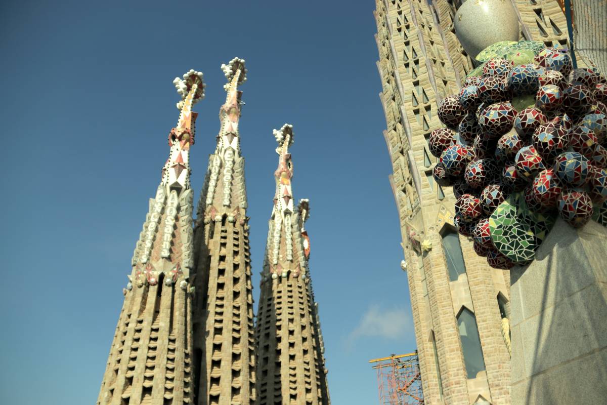 La Sagrada Família manté la data de finalització de les obres i anuncia el pròxim element que es construirà
