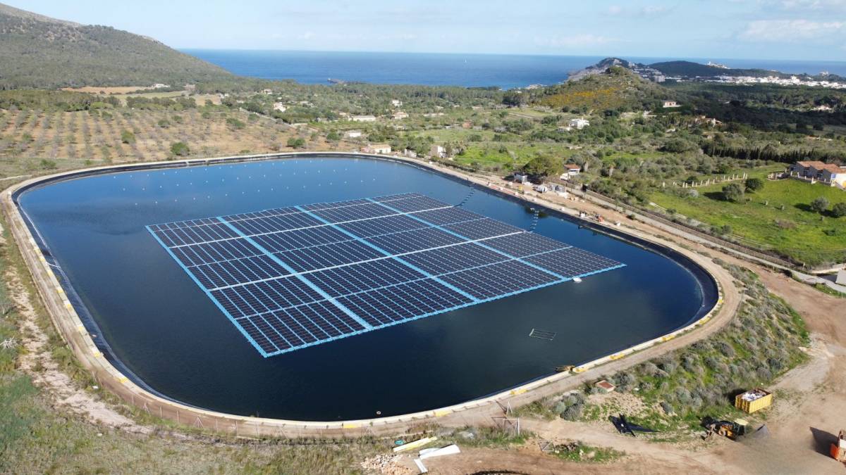 Planta solar flotant a Capdepera, a Mallorca