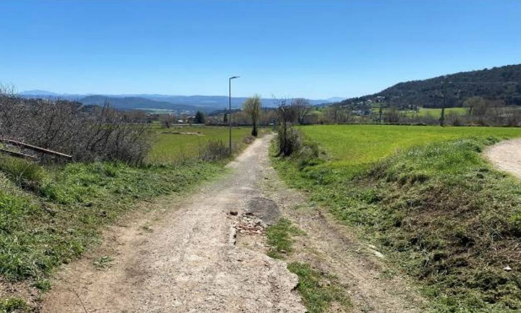 Berga vol actuar en camins municipals i franges perimetrals