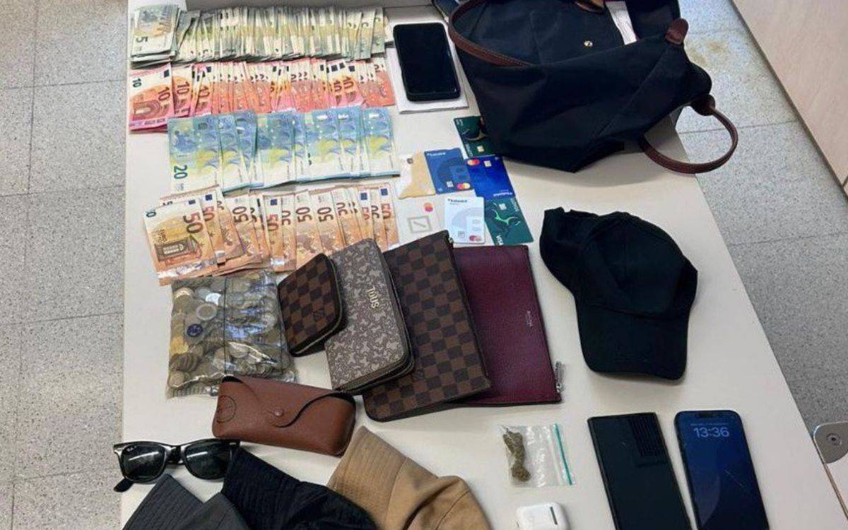Roben una dona a Tarragona amb el mètode de la sembra intenten extreure diners amb targetes sostretes