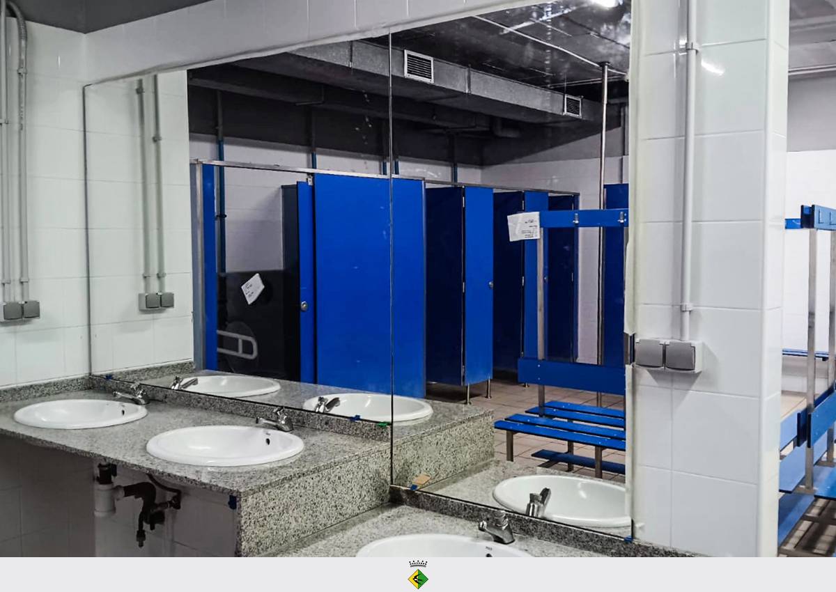 'Lífting' a les piscines cobertes i els vestidors del Complex Esportiu de Badia