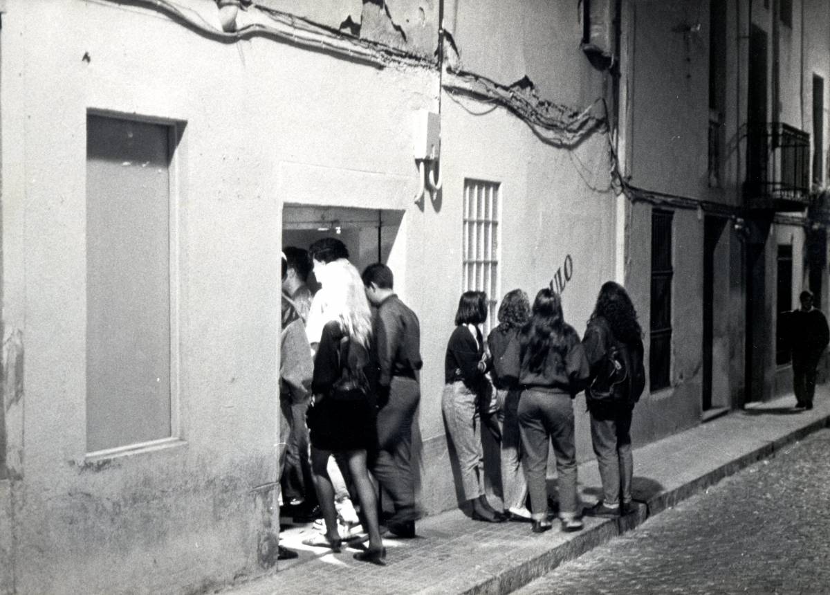 Trobant la ubicació d’un bar musical