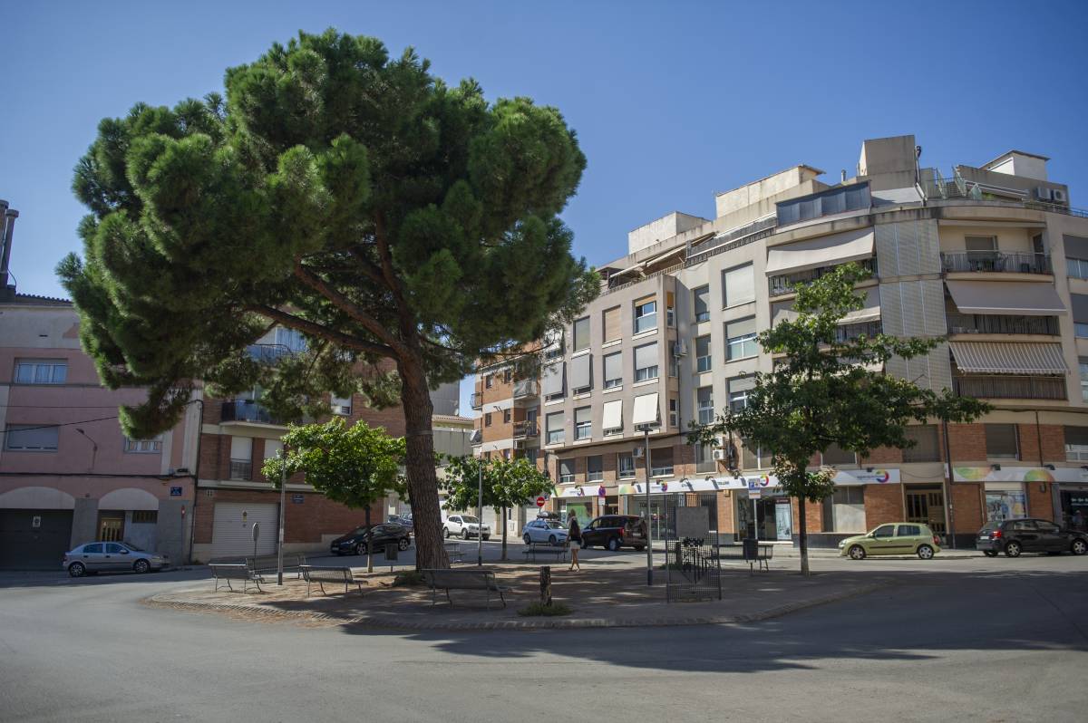 Placeta Ramon Serrat