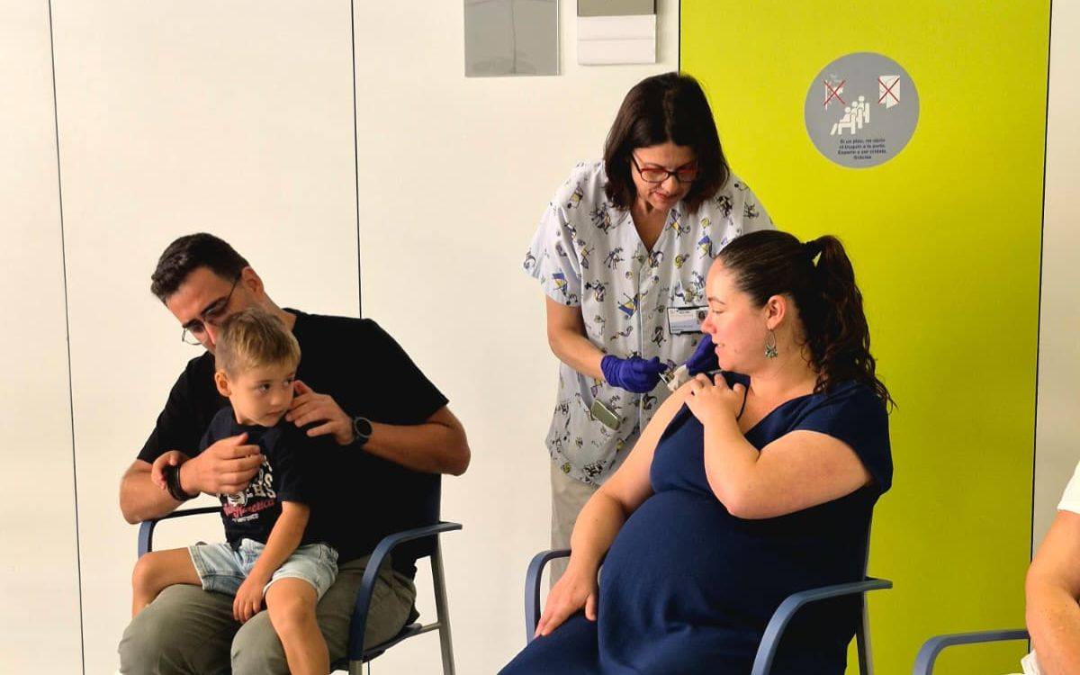 Comença la campanya de vacunació contra la grip i la Covid-19 al Camp de Tarragona