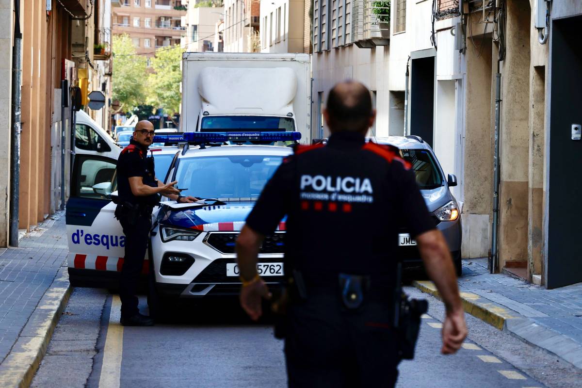 Dispositiu policial a Sabadell per un delicte de tràfic de drogues