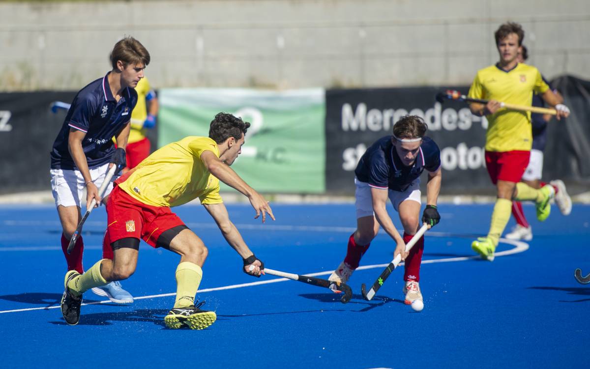 La selecció catalana sub-21 derrota França al Martí Colomer