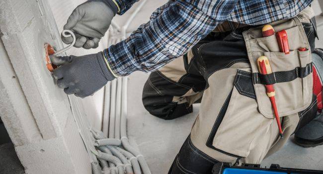 L'Ajuntament i l'Associació d'empreses instal·ladores del Vallès impulsen una experiència immersiva sobre les oportunitats laborals del sector