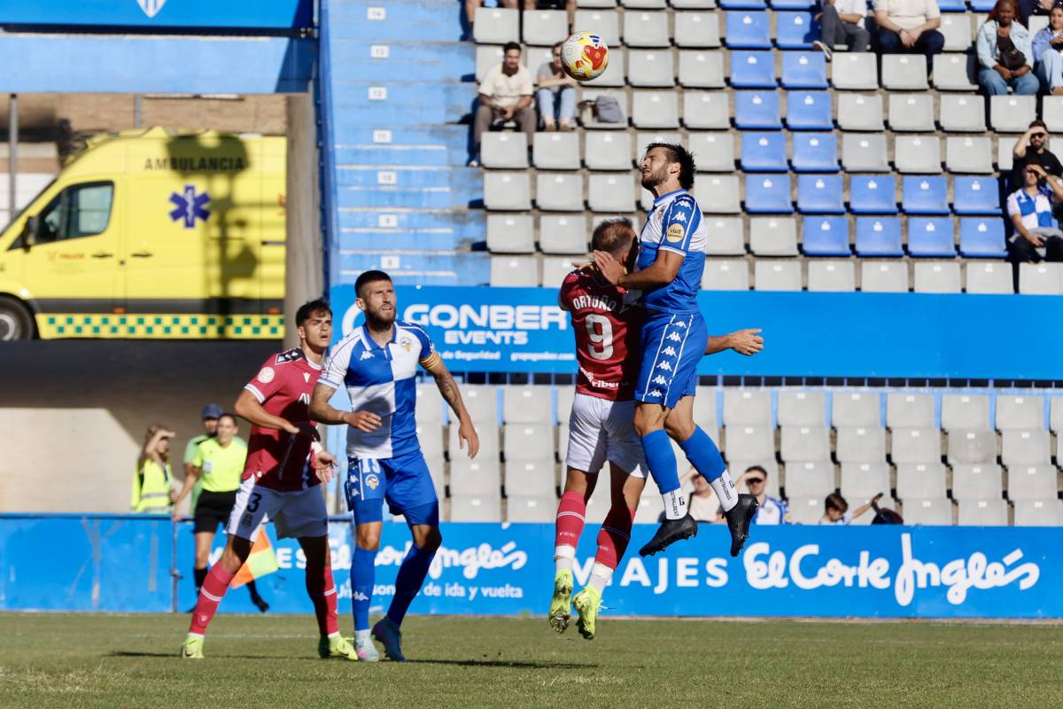 Bonaldo, en una disputa - Juanma Peláez Bonaldo, en una disputa