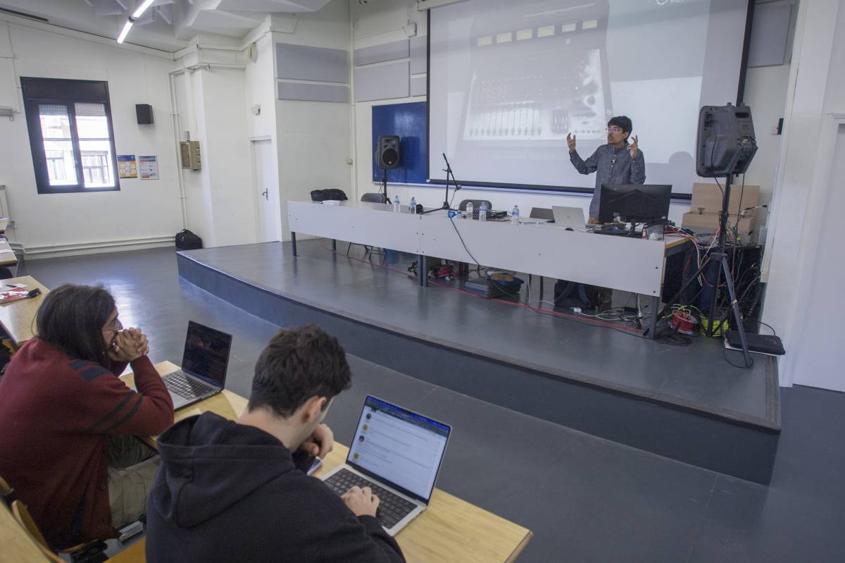El taller d'Audio Merge ha obert el Festival Mutacions - Nebridi Aróztegui