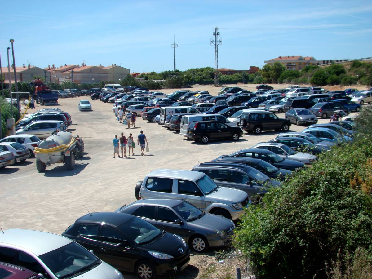L’Ametlla de Mar impulsa un gran aparcament dissuasiu per a vehicles i caravanes al «pàrquing dels camions»