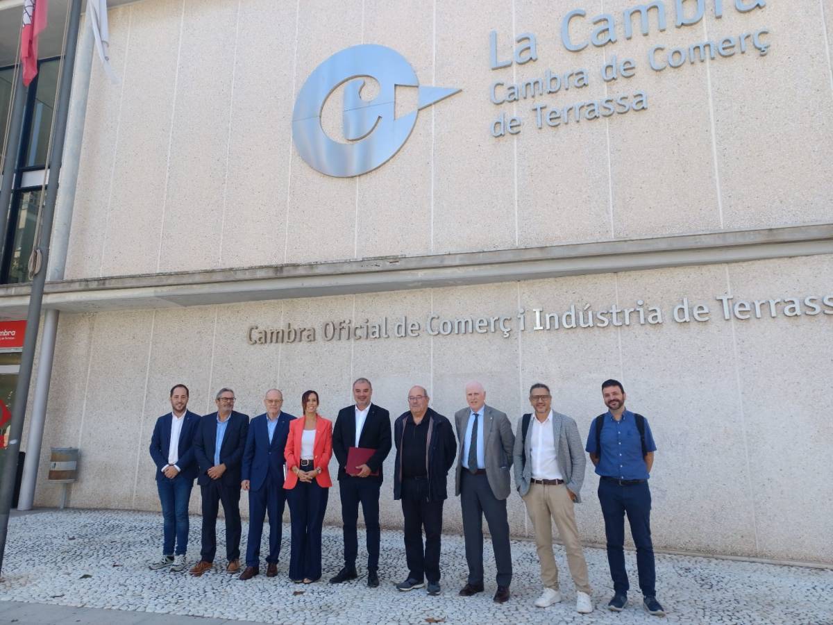 Alcaldes i representants empresarials de Sabadell i de Terrassa, amb representants de Territori - Cedida Alcaldes i representants empresarials de Sabadell i de Terrassa, amb representants de Territori
