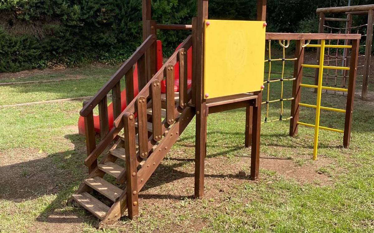 Santpedor ha repassat deu àrees de joc infantil del municipi - AjStp