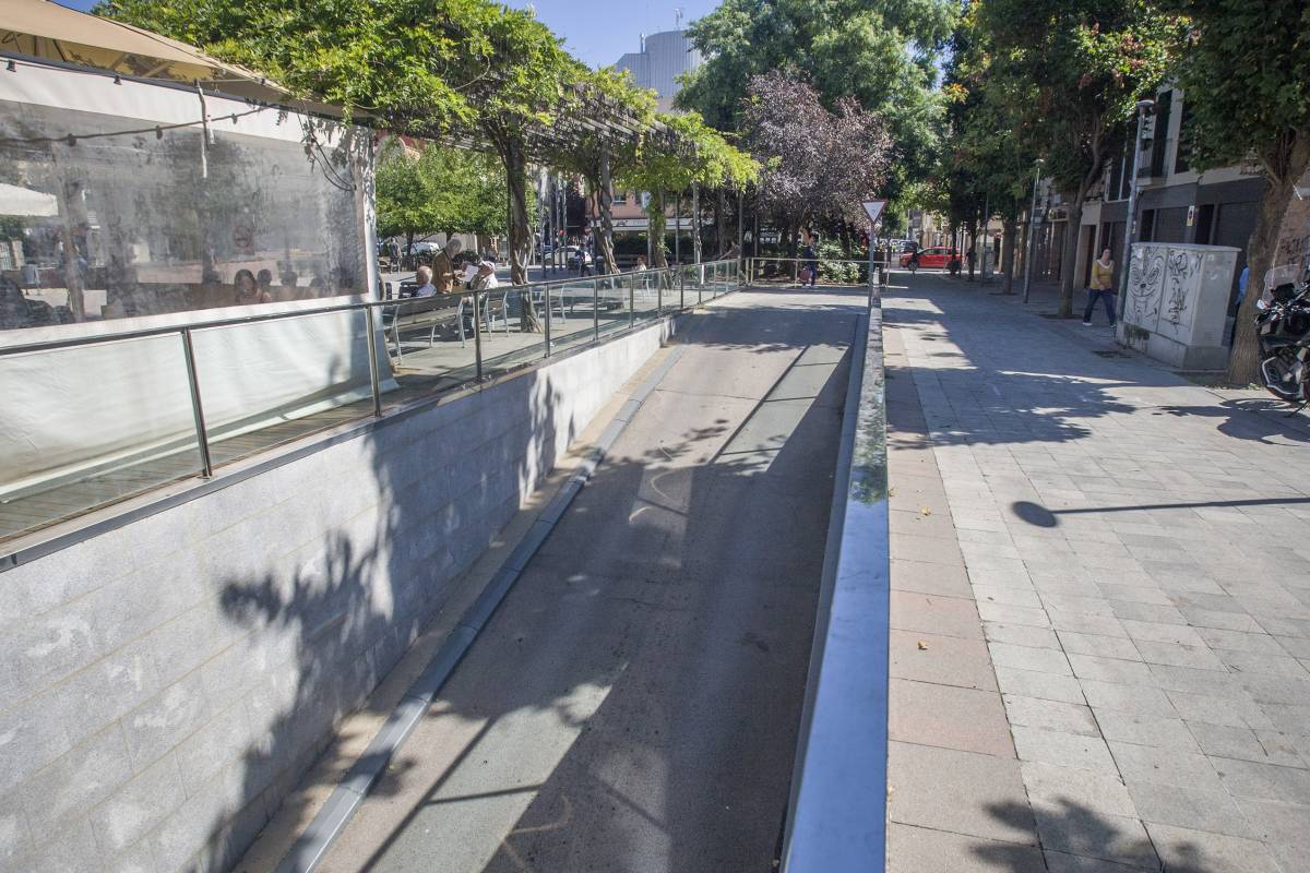 Plaça del Progrés - Nebridi Aróztegui