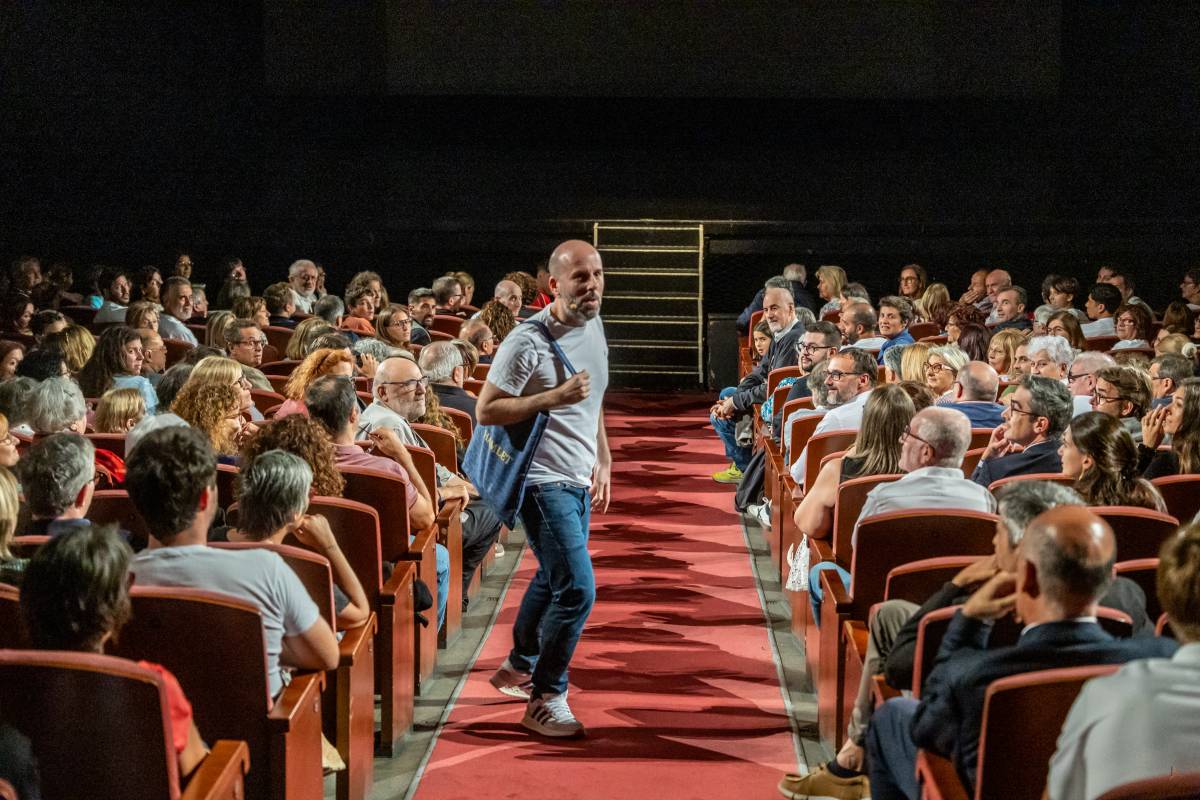 Gala Sabadell Aixeca el Teló 2025 - JUANMA PELÁEZ Gala Sabadell Aixeca el Teló 2025