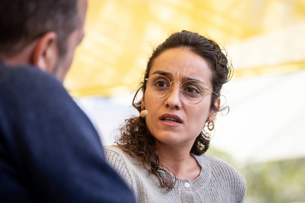Júlia Ojeda, fotografiada a la Fira del Llibre en Català