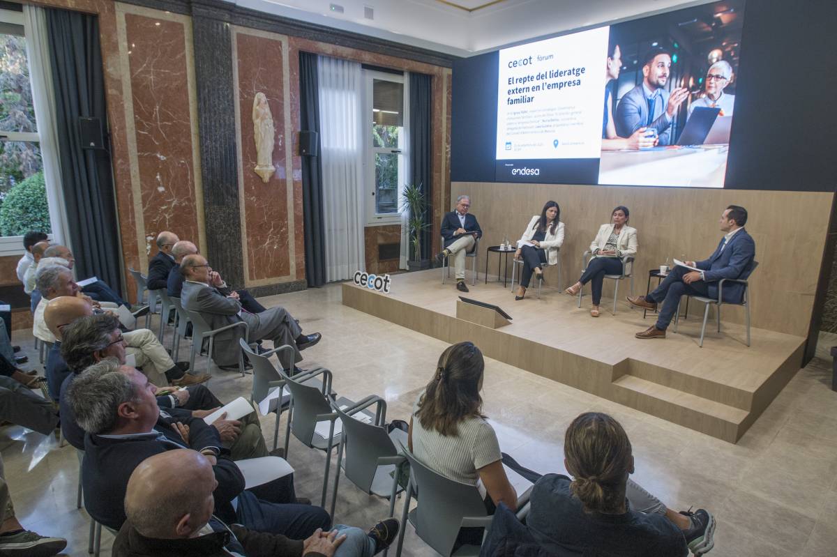 El Fòrum Cecot va abordar dijous el repte del lideratge extern en l’empresa familiar - Nebridi Aróztegui