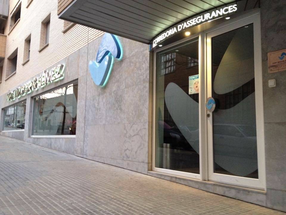 L'oficina de FIRST BROKER & GAMEZ SL - 